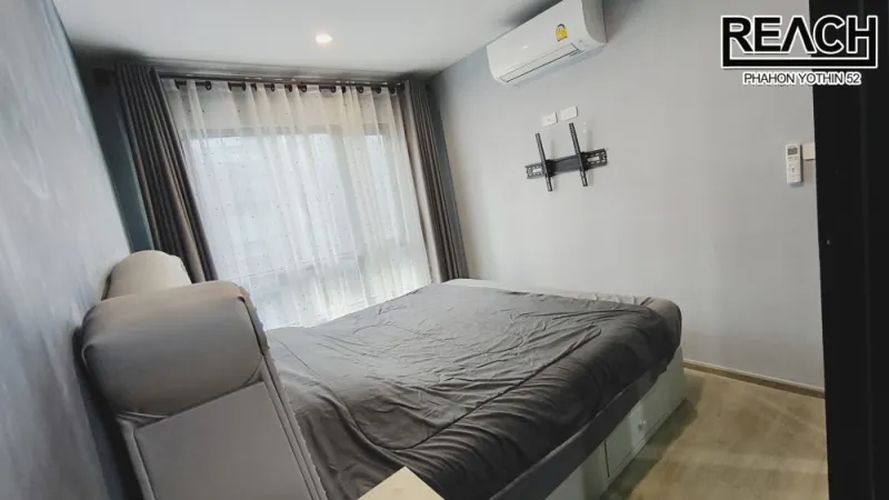 ให้เช่า รีช พหลโยธิน 52 ห้องตกแต่งน่าอยู่ เฟอร์นิเจอร์บิ้วอินอย่างดี เครื่องใช้ไฟฟ้าครบ รีบจองให้ไว