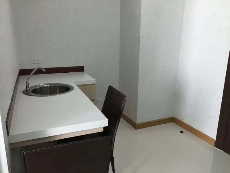 ขาย Park Siri Condo Resort Bangsaen ชั้น 7 รับลม วิวสวน ห้องกั้นเป็นสัดส่วน ราคาดีมาก รีบจับจองด่วนๆ