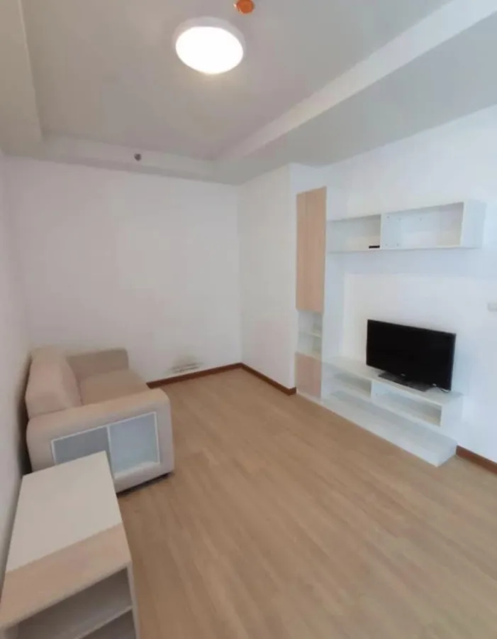 ให้เช่า J condo สาธร-กัลปพฤกษ์ 2 นอน 1 น้ำ ห้องกว้างมีพื้นที่ใช้สอย สะดวกครบจบที่นี่ อย่ารีรอรีบจอง