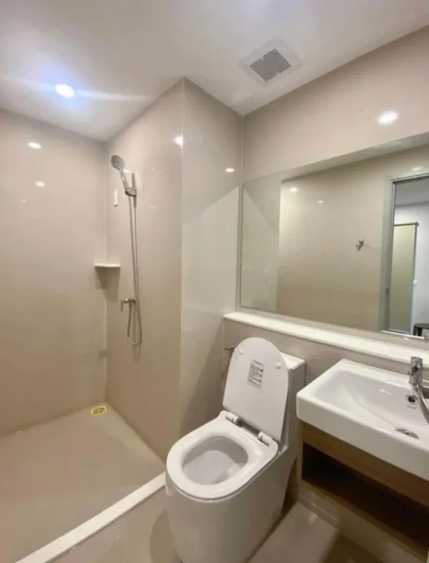 ปล่อยเช่า คอนโด Aspire Asoke-Ratchada ห้องแต่งสไตล์มินิมอล น่าอยู่มาก เฟอร์ครบครัน ไม่จองพลาดสุดๆ