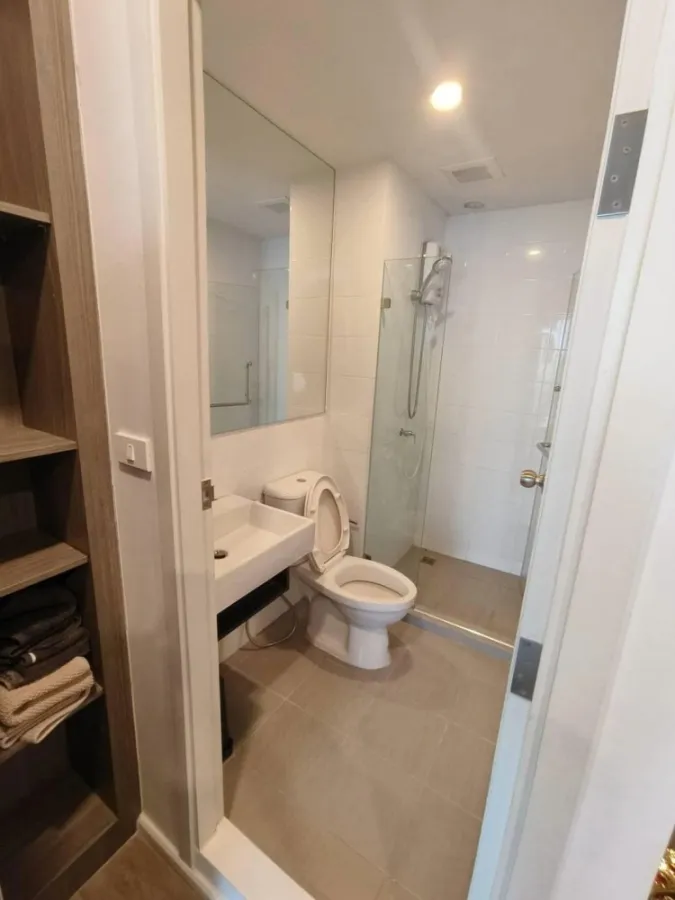Notting Hill 105 for sale, fully decorated, ready to move in. Facilities are ready. Book now. Don't miss out.