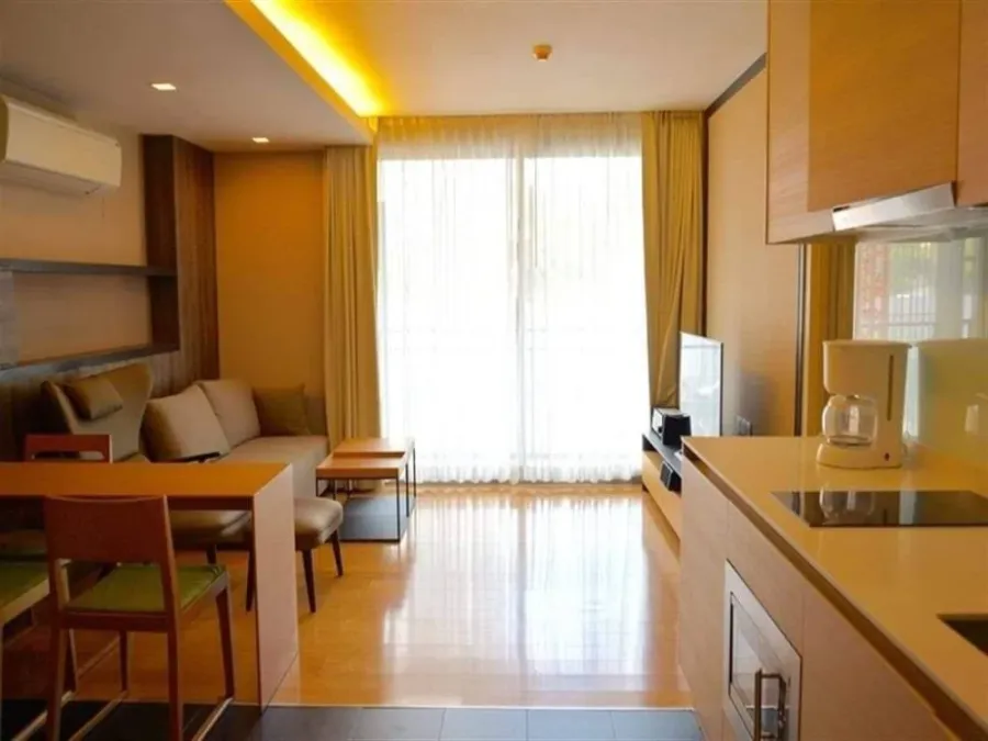 Urgently available for rent: Via Botani Sukhumvit 47, a lovely room with plenty of usable space, convenient and complete in one place. Come reserve no