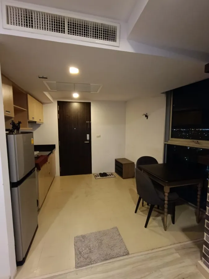 ให้เช่า คอนโด HAUS 23 - ลาดพร้าว พร้อมอยู่ เฟอร์นิเจอร์ Build in พร้อมเครื่องใช้ไฟฟ้า ต้องจองเลยจ้า