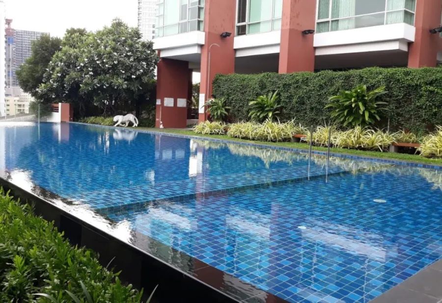 ขาย คอนโด ฟูลเลอตัน สุขุมวิท ชั้นสูง วิวดี ห้องไม่มีเฟอร์นิเจอร์ ทำเลดี เดินทางสะดวกสบาย