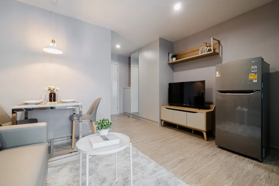 ให้เช่า คอนโด รีช พหลโยธิน 52 ใกล้ BTS สะพานใหม่ แต่งสวยสไตล์ Modern พร้อมอยู่ เฟอร์จัดเต็ม ห้ามพลาด