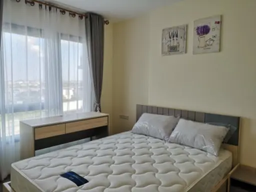 For rent, rich park triple station, size 28 sqm, pool view, near Airport Link, ready to move in.