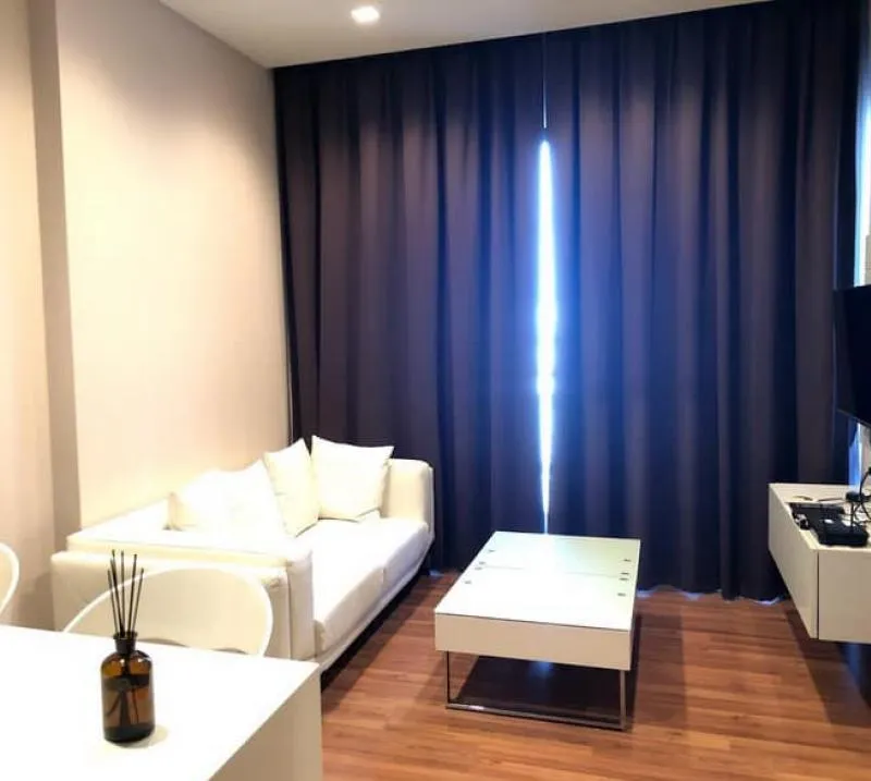 Selling Ivy Ampio, beautiful room, fully furnished, good view, here it is, get it.