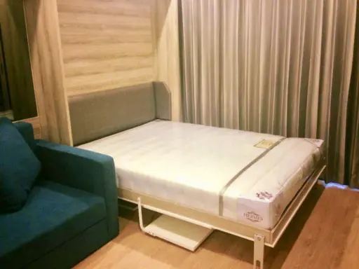 For rent!! Condo Ideo Q Chula-Samyan, beautiful room, fully furnished Beautiful pool view, don't miss it!!
