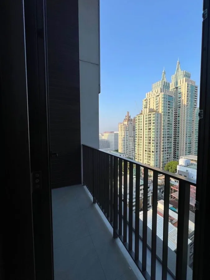 ให้เช่า Condo 28 Chidlom ห้องกว้างขวาง อยู่สบาย มาพร้อมสิ่งอำนวยความสะดวกจัดเต็ม ห้ามพลาด