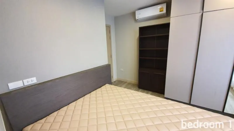 Condo for sale/rent Monique Sukhumvit 64, special corner room, private, peaceful, don't miss it.