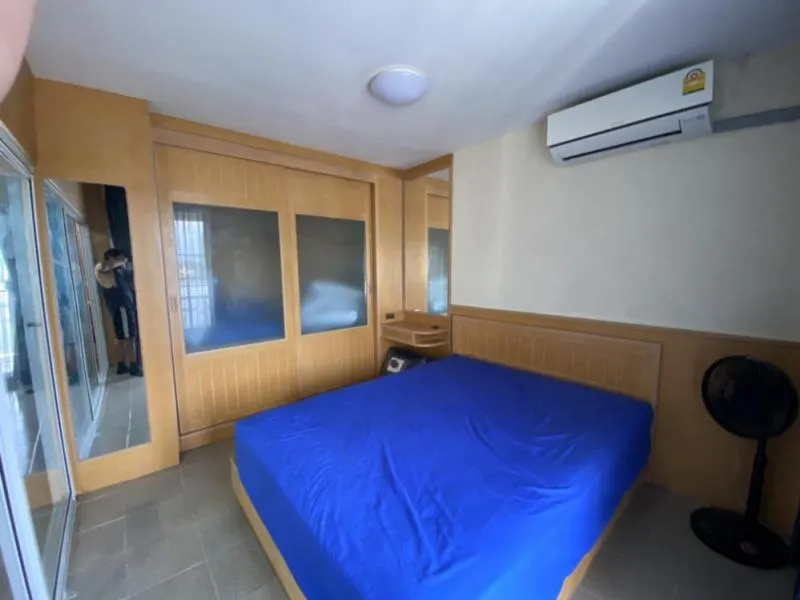 Urgent for rent !! Condo The Parkland Bangna, good location, convenient transportation, fully built-in furniture, book now !!