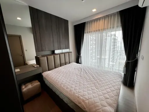 Condo for rent, Life Asoke-Rama9, decorated room, ready to move in, 34th floor, city view, you need to hurry and reserve now, don't delay.