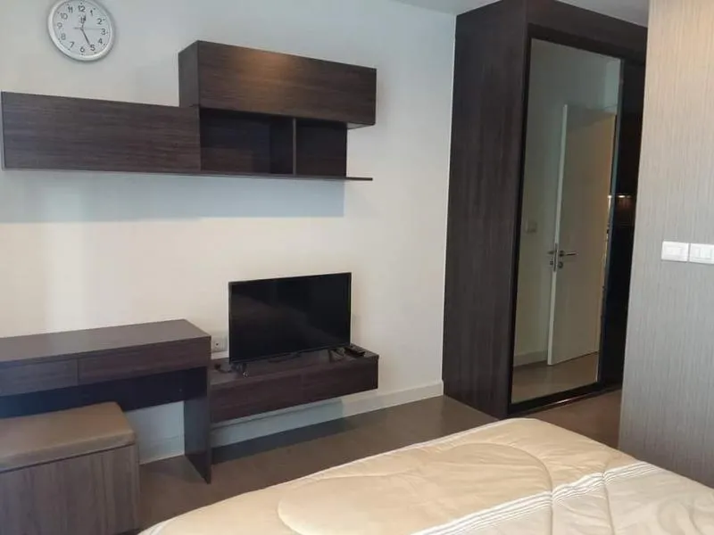 Condo for rent, A Space ID Asoke-Ratchada, beautiful room, furniture is ready, don't wait.