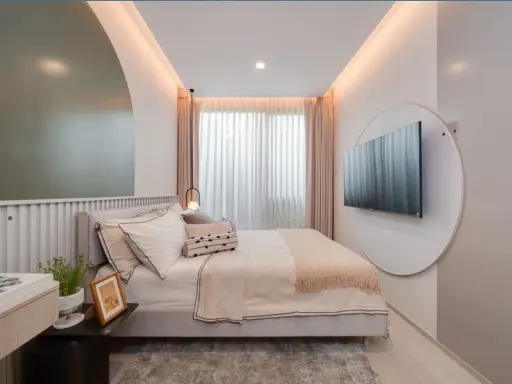 Down payment sale, Reference Sathorn-Wongwian Yai, high floor, spacious room, beautiful city view, hurry up and reserve.