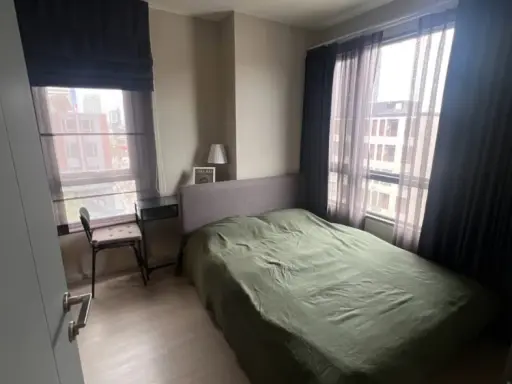 For rent: Quintara Phume Sukhumvit 39, corner unit with pool view, fully furnished. You can't miss this opportunity!