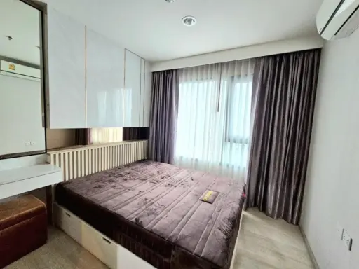 For rent: Life Pinklao, 16th floor, beautiful room, fully furnished, book now, don't miss out.