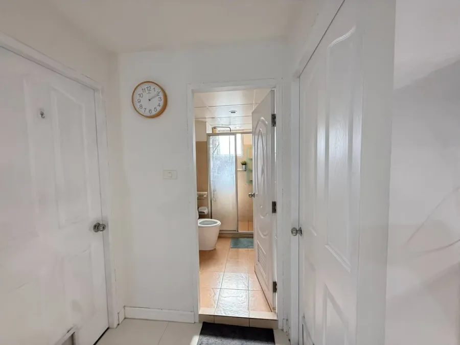 For rent: Supalai City Home Ratchada, 2 bedrooms, spacious living area, fully furnished. Book now!