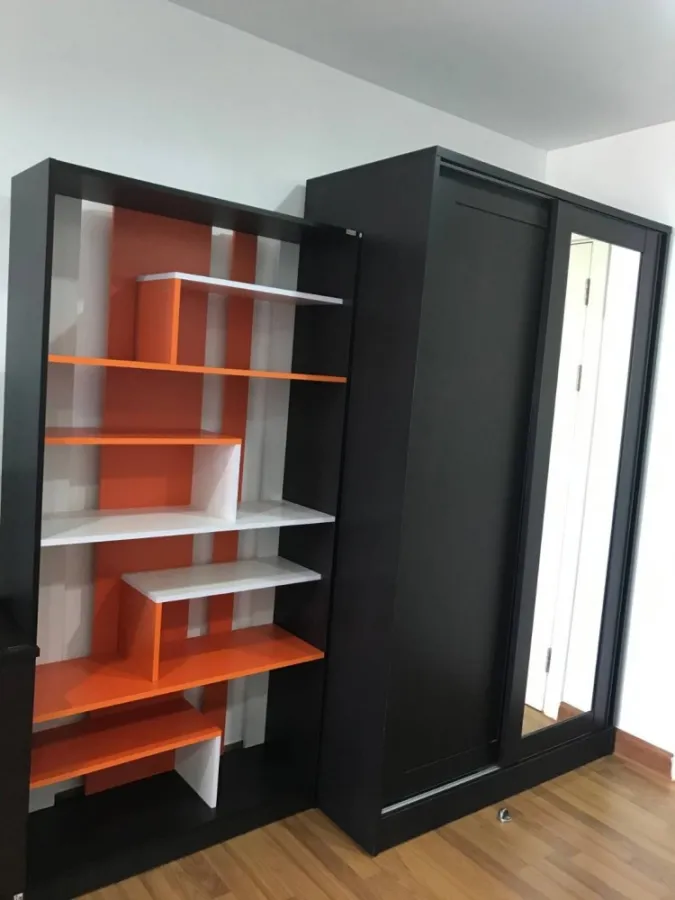 Condo for rent Regent Home 18 Chaengwattana-Laksi. Partition room Fully furnished. Hurry up to reserve.