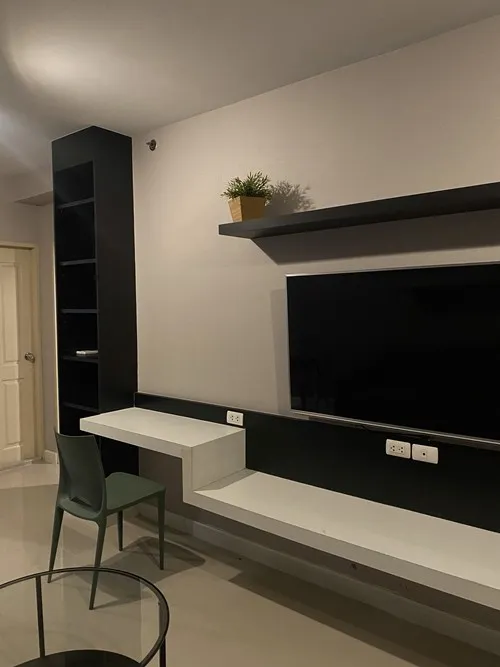 ให้เช่า Supalai Park Ekkamai-Thonglor ชั้น 21 furniture และ เครื่องใช้ไฟฟ้าครบ จองเลย ก่อนพลาด