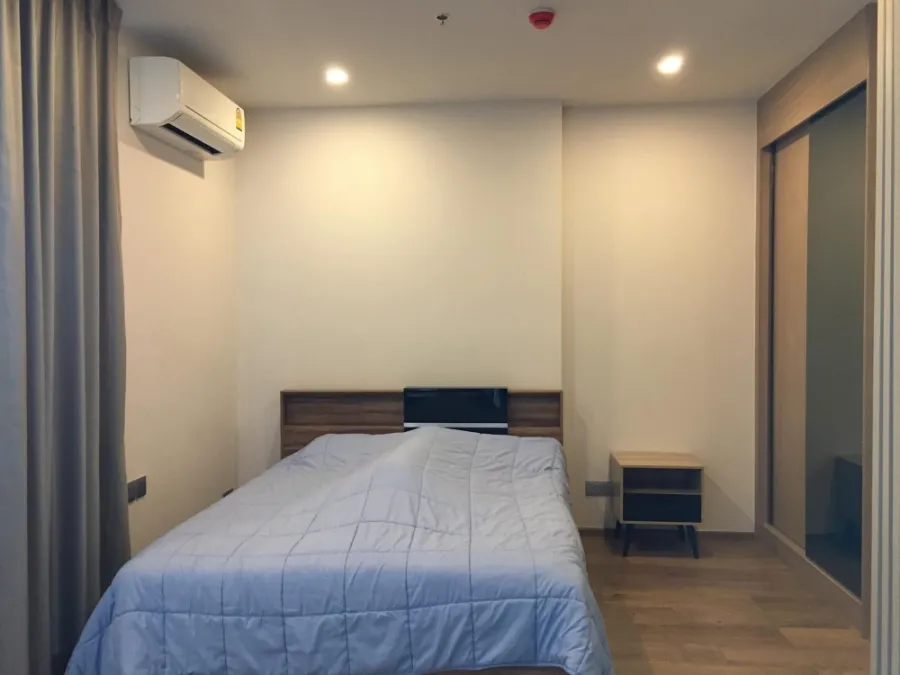 ให้เช่า คอนโด คิว ชิดลม-เพชรบุรี ห้องหัวมุมทิศเหนือ ชั้น 24 ได้วิวสูง สิ่งอำนวยความสะดวกครบ จองด่วนๆ