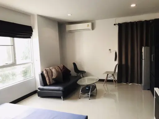 For rent: Regent Home 13 Sukhumvit 93, corner room with privacy, fully furnished. Good like this, hurry and reserve now.