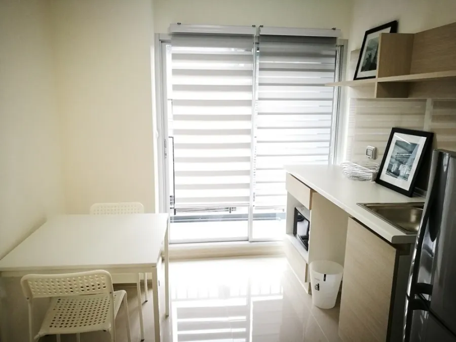 Sale Condo Aspire Ladprao 113, beautiful room, good condition, like new, very nice, built-in kitchen set Don't miss out on booking