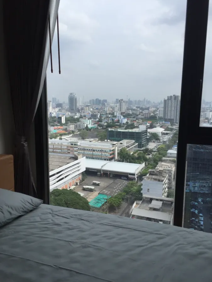 For sale, for rent!! Condo The Line Chatuchak-Mo Chit, 19th floor, fully furnished, just bring your bags and move in. Don't miss out!!