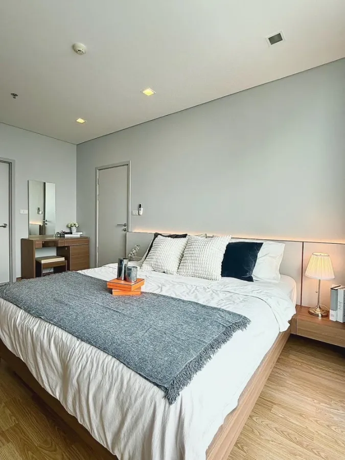 ขาย เลอ ลักซ์ คอนโดมิเนียม (Le Luk Condo) ห้องสวย วิวเมืองพร้อมกับสิ่งอำนวยความสะดวกที่ครบครันดีแบบนี้จองเลยก่อนหมด!