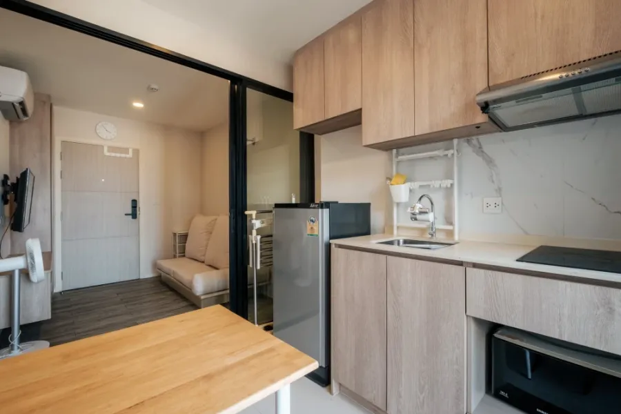 For sale: IKON Sukhumvit 77, 8th floor, fully furnished, nice to live in, hurry and reserve now, urgently.