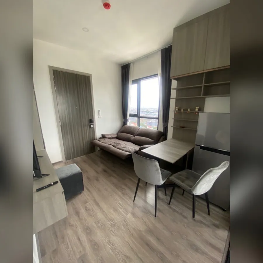 Condo for rent, Knightsbridge Prime On Nut, corner room, beautiful view, fully furnished, ready to move in, convenient to travel, don't miss it!!