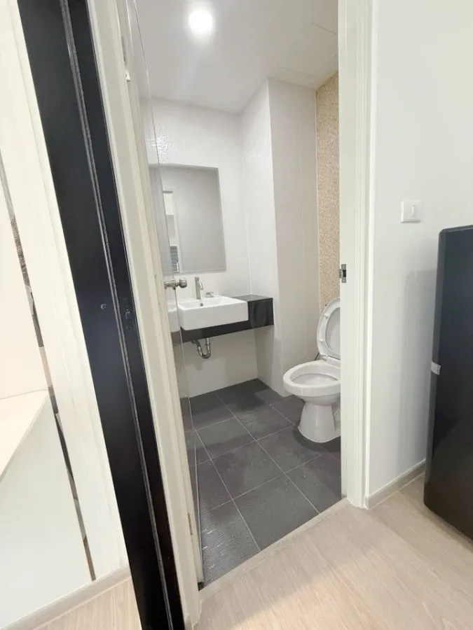 For rent: Wela Ramkhamhaeng 186, ready to move in, fully furnished, affordable price. Hurry and book now, don't miss out!