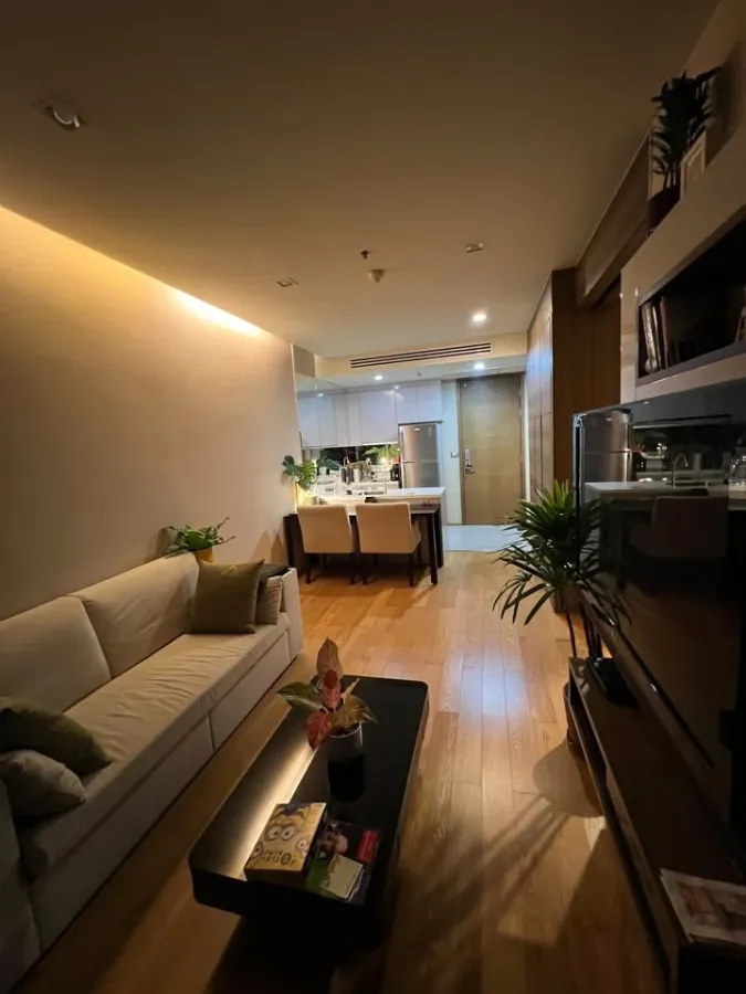 ให้เช่า The Address Sathorn ชั้น 12 ห้องแต่งครบ หิ้วกระเป๋าเข้าอยู่ได้ทันที จองเลย อย่ารอช้า ด่วนๆ