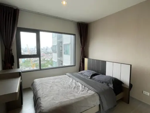 Condo for sale, Aspire Sathorn-Ratchaphruek, 21st floor, modern style room Buy it yourself or rent it out, it's worth it. Book now.