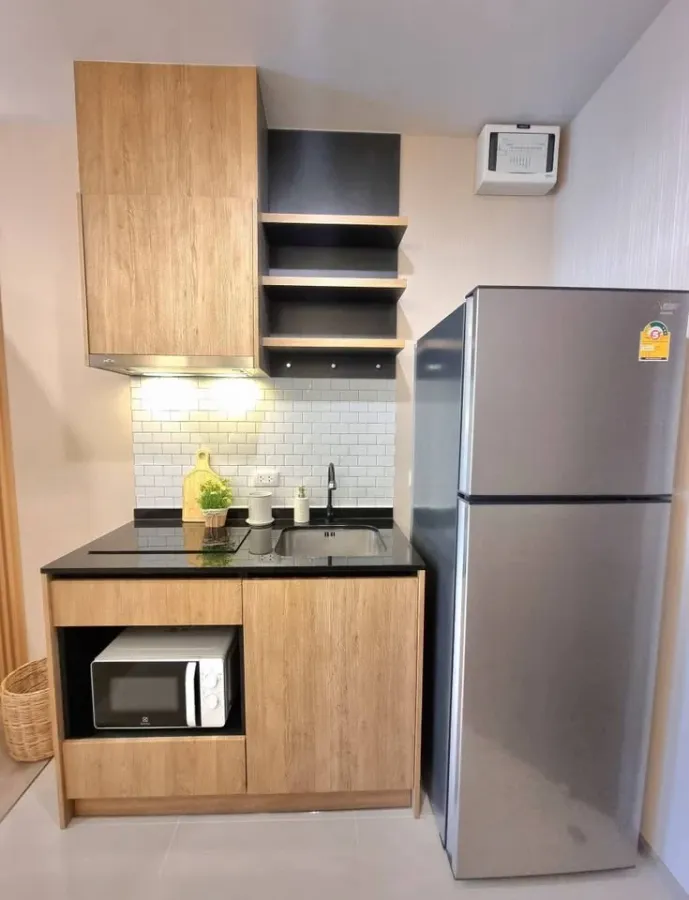 For rent: The Base Phetchaburi - Thonglor, decorated in a warm Muji style, comfortable to live in, balcony like a corner room, if you delay, you'll de