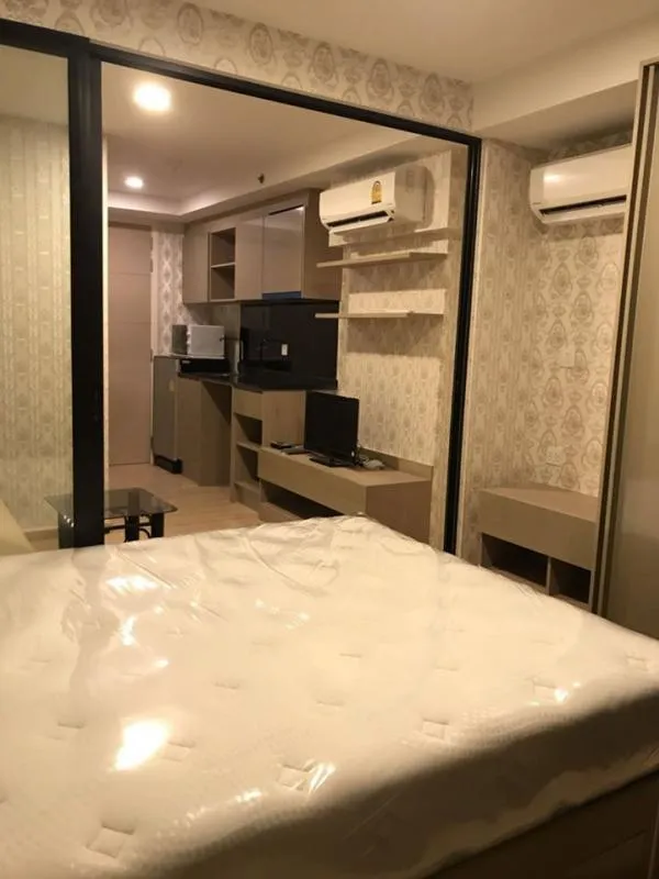 For rent Knightsbridge Sky City Saphan Mai, 9th floor, fully furnished. You can come in