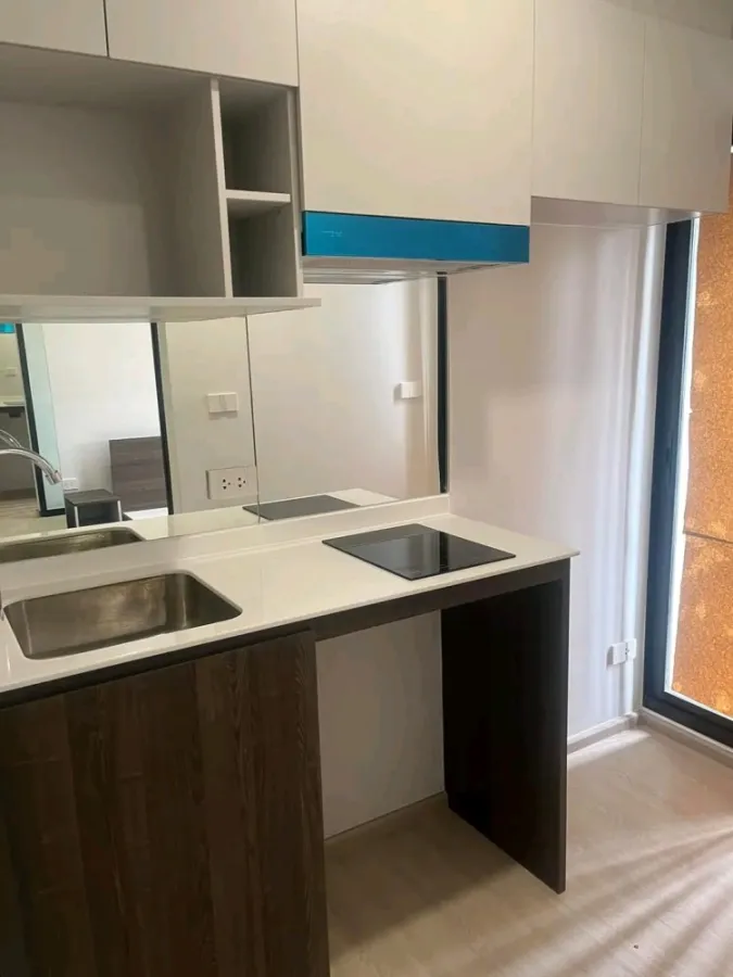 Condo down payment for sale, New Cross Khu Khot Station, studio room, 1 bathroom, comes with a great price. Not booking is a big mistake.