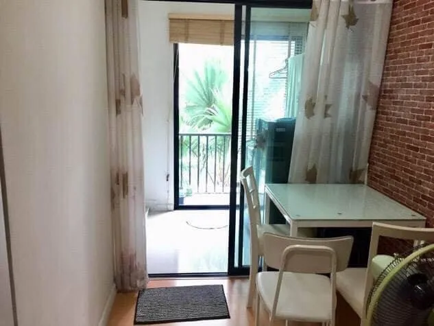 ขาย I CONDO สุขุมวิท 105 ได้วิวสระ พร้อมติดวอลเปเปอร์ทั้งห้อง สิ่งอำนวยความสะดวกครบ จบที่เดียว