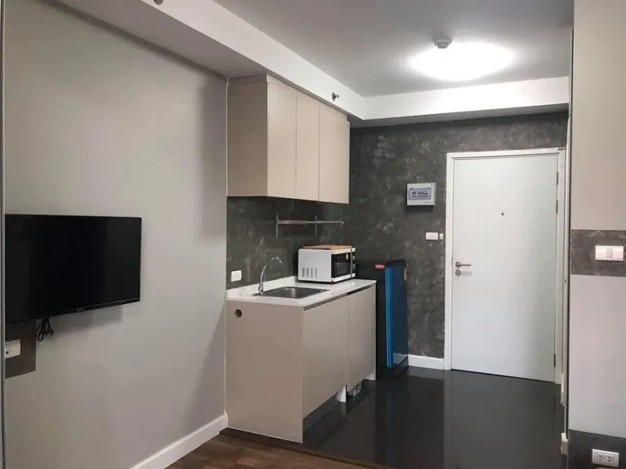 Condo for rent at A Space Me Bangna. Well-partitioned rooms with separate areas. Affordable price. Book today!