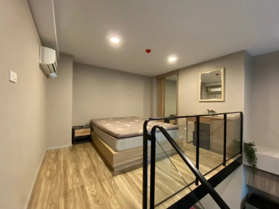 ให้เช่า บลอสซั่ม คอนโด แอท สาทร-เจริญราษฎร์ Duplex ห้องสวย น่าอยู่!!