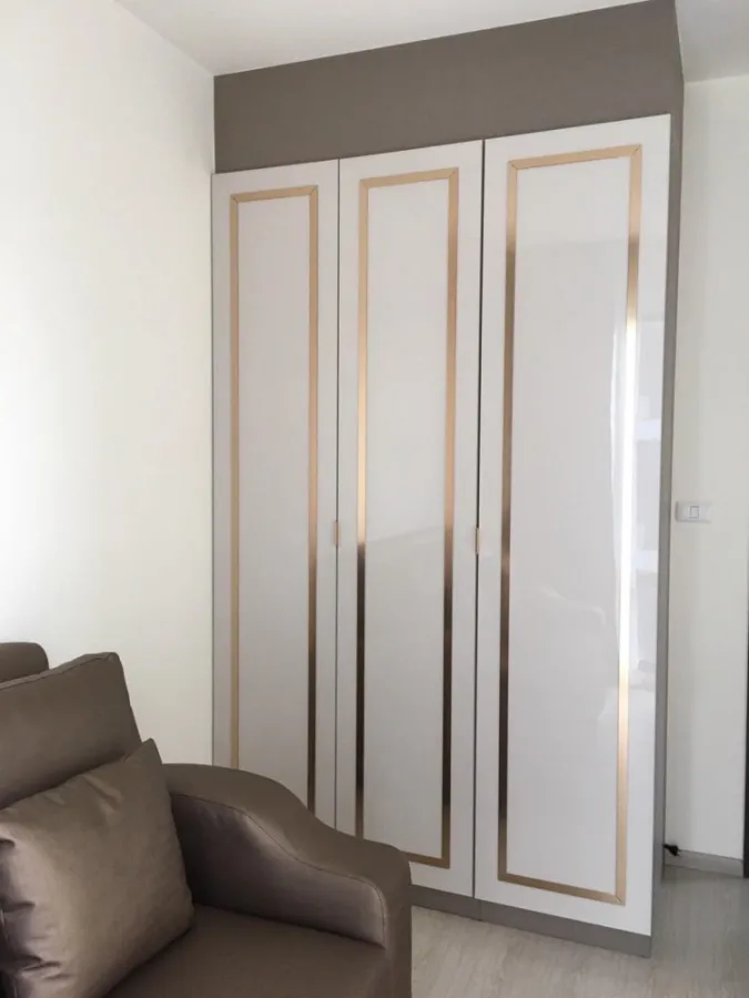 Condo for rent, Rhythm Asoke, get the morning sun, new furniture, good location, convenient transportation, don't wait, hurry up
