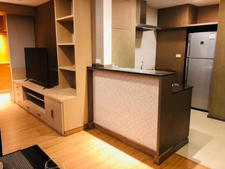 Condo for rent, Icon 3, beautiful room, good location, convenient transportation, don't wait.