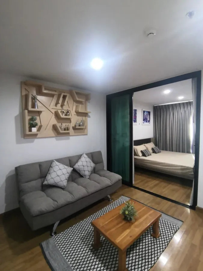 For rent: Regent Home 18 Chaengwattana-Lak Si, 7th floor, beautiful room, fully furnished, book now, don't miss out.