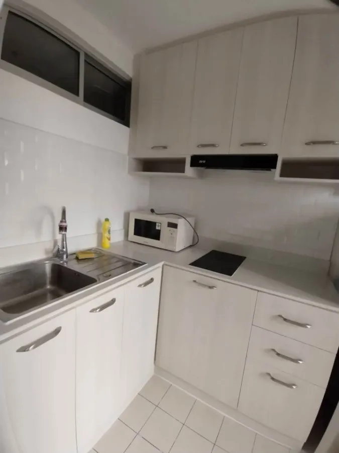 For sale One X Condominium Sukhumvit 26, spacious room, lots of usable space, good price, buy now, don't miss out.