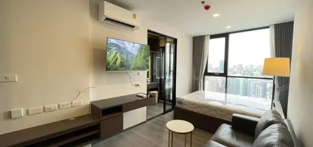 ให้เช่า The Origin Ladprao-Bangkapi วิวสระว่ายน้ำ ไม่มีตึกบัง มี Walk-in Closet และเครื่องใช้ไฟฟ้าจัดเต็ม ห้ามพลาด images