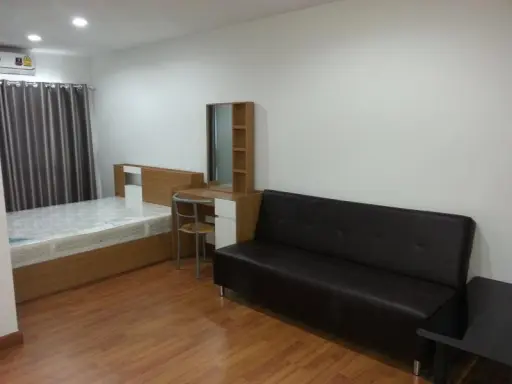 ให้เช่า REGENT HOME 18 แจ้งวัฒนะ หลักสี่ ชั้น10 วิวสระ โปร่งและโล่ง เฟอร์ครบ ราคาถูกๆรีบเลย