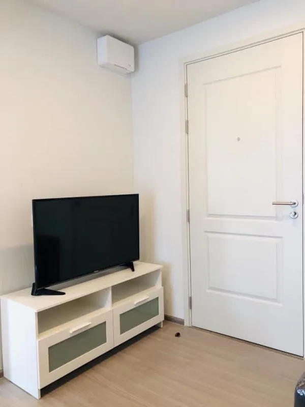For rent The Tree Ladprao 15, luxury condo, peaceful surrounded by green gardens, not far from MRT, this room is ready!
