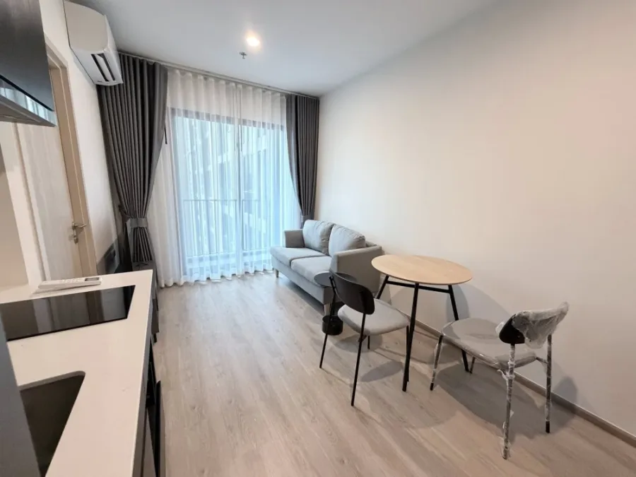 Condo for rent at Noble Nue District R9, 24th floor. High floor with stunning views and fully furnished. Book now!