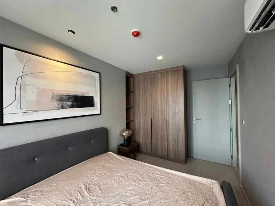 For rent: Life Ladprao, Building A (front), North facing, cool and comfortable, not hot, fully decorated, don't miss it.