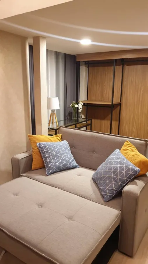 Urgent for rent !! Noble Revolve Ratchada Condo, beautiful room, gold location, answer all needs, don't miss !!