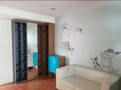 For rent!! Lumpini Ville Condo, Cultural Center, 6th floor, Building E2, beautiful room, furniture, hurry up to reserve!!